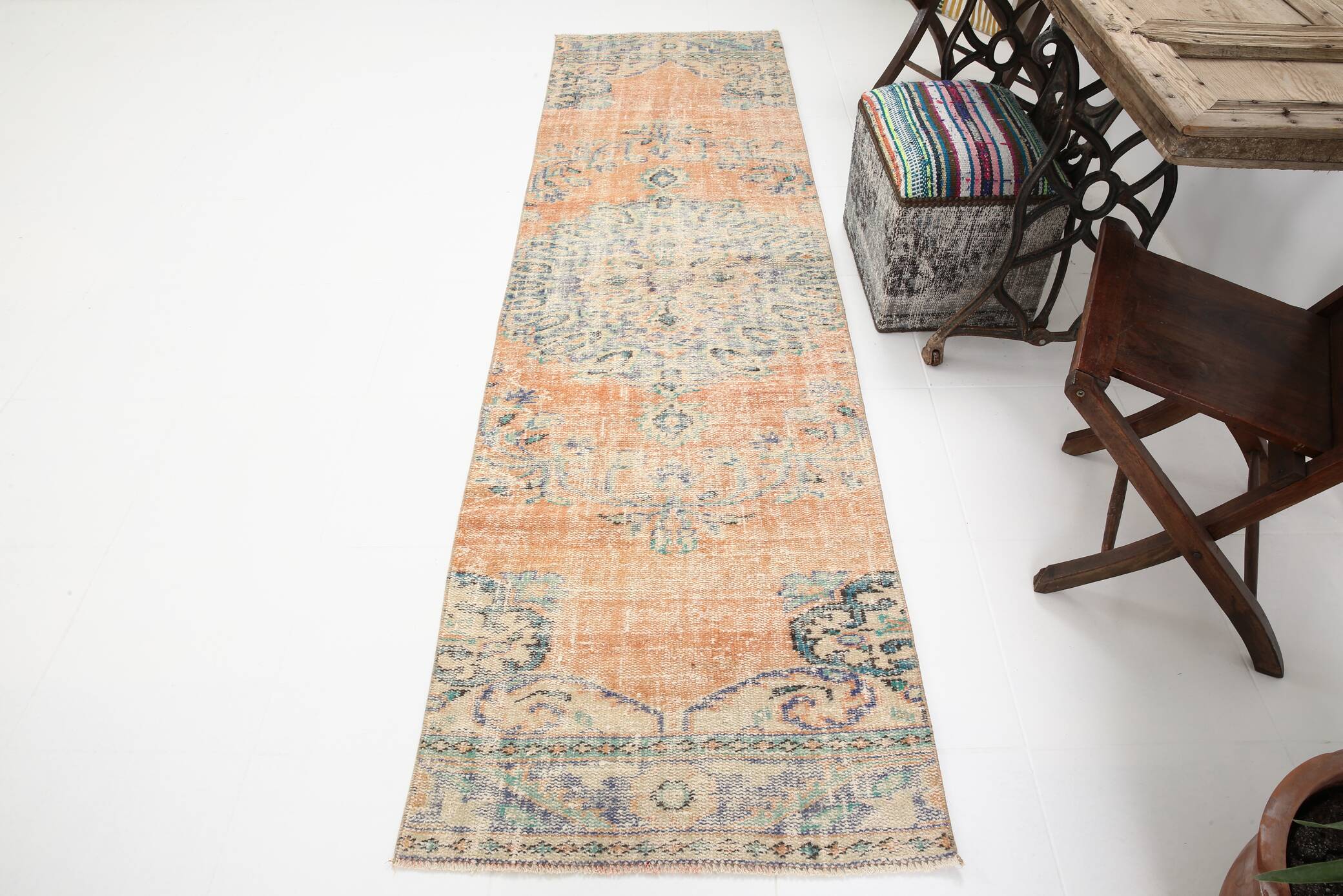 3x9 Pale Orange & Blue Vintage Runner Rug, 80x283Cm SK 6027