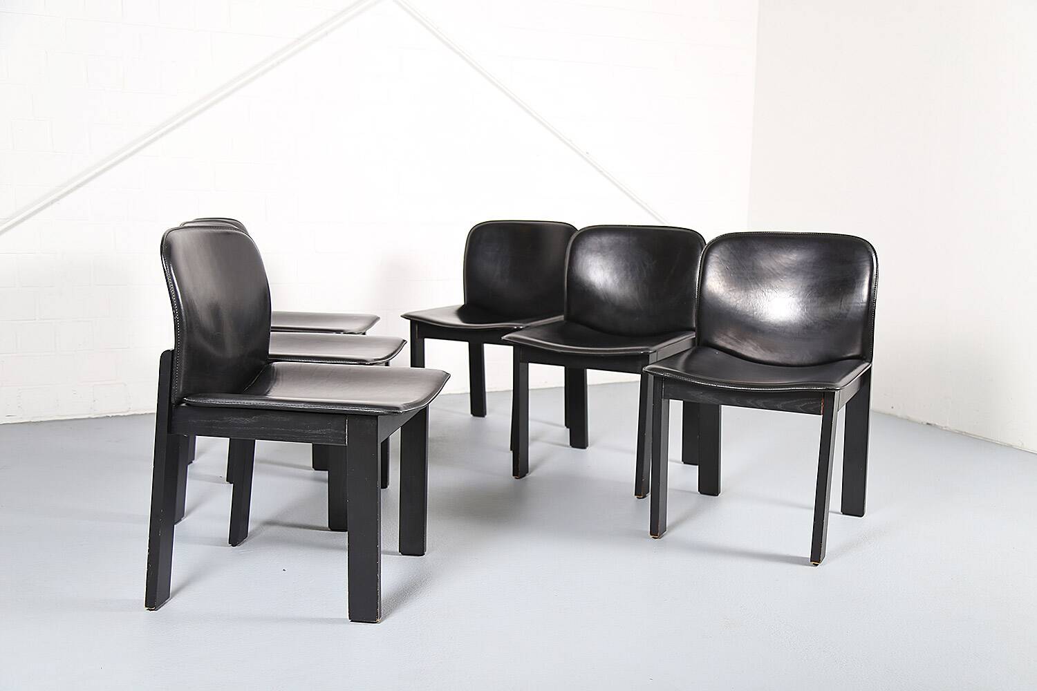 Lot de 6 chaises de salle à manger en bois et cuir noir