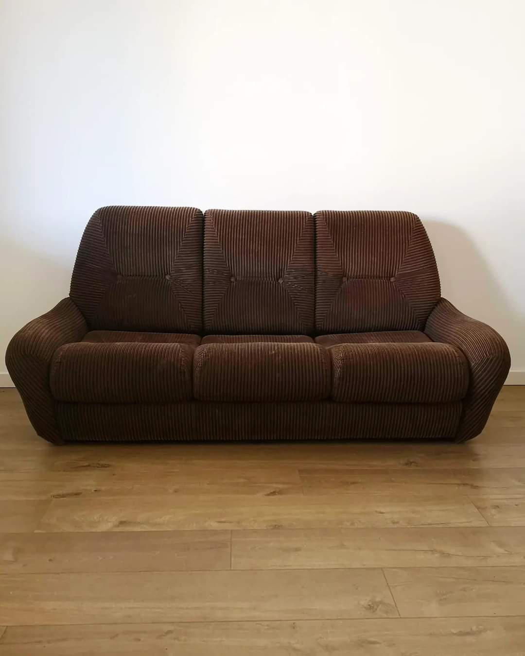 Sofa bed 70s in corduroy