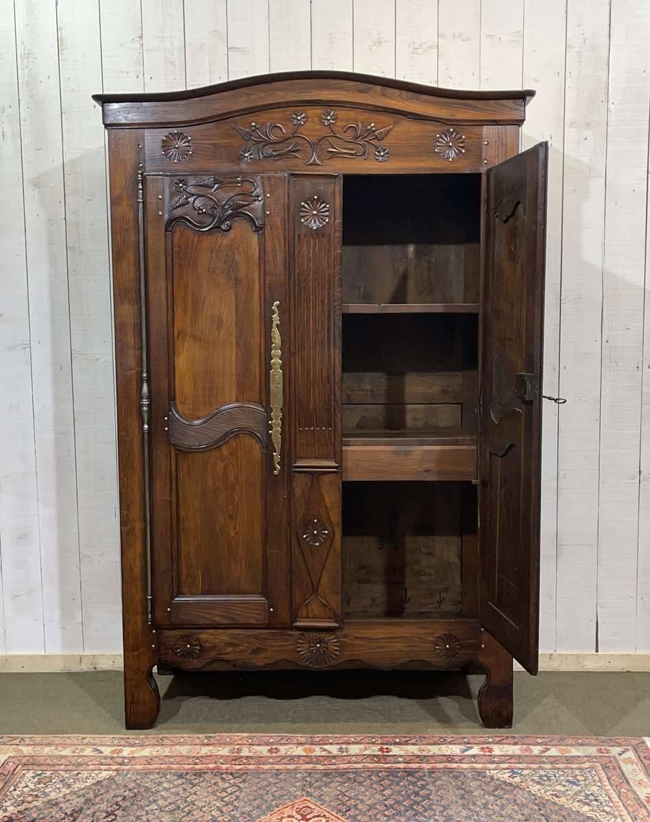 19th century Breton chestnut wardrobe