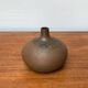 Vase en céramique minimaliste de studio allemand du milieu du siècle par Siegfried Gramann pour Töpferhof Römhild, années 1960