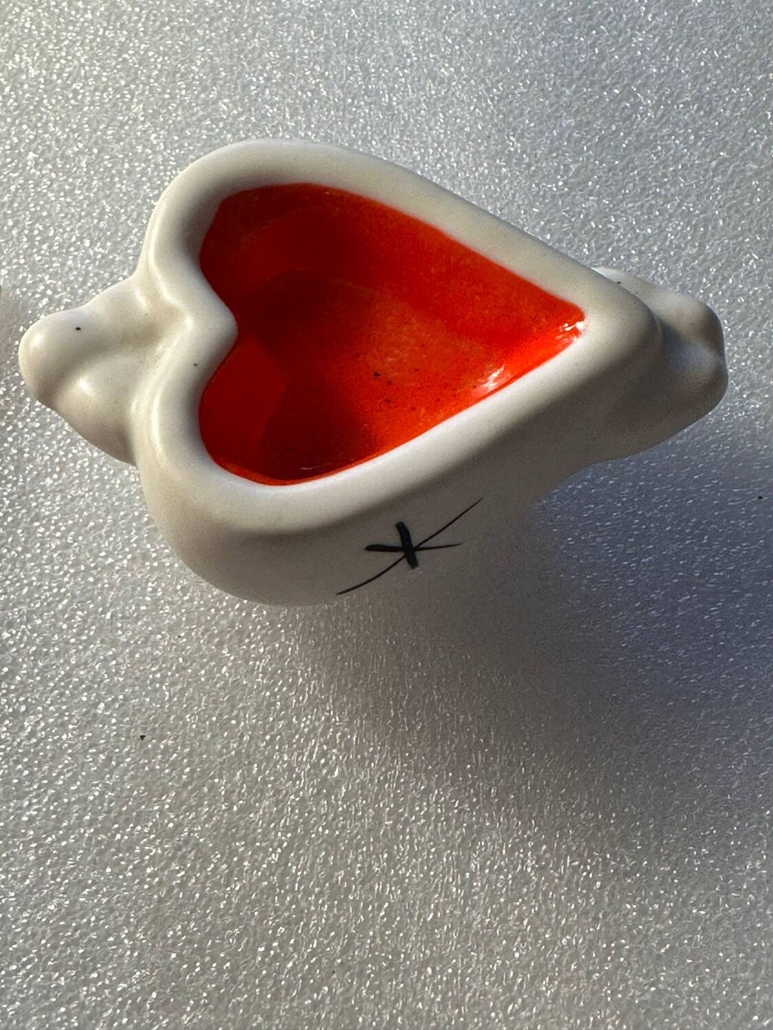Vintage 50s salt and pepper shaker - ceramic - heart shapes