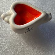 Vintage 50s salt and pepper shaker - ceramic - heart shapes