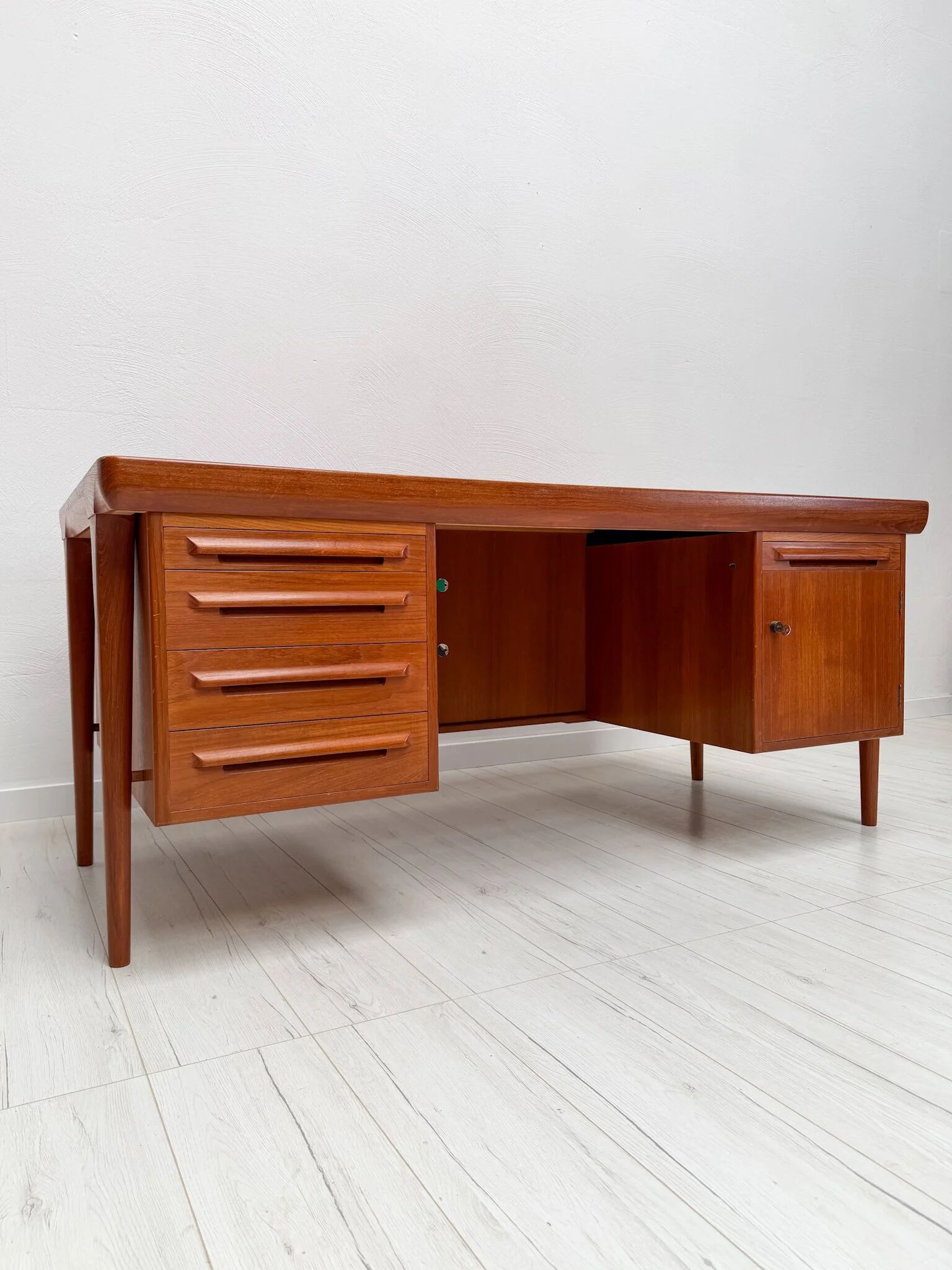 1960s Danish design teak executive writing desk by Ib Kofod-Larsen