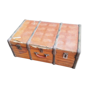 malle en bois