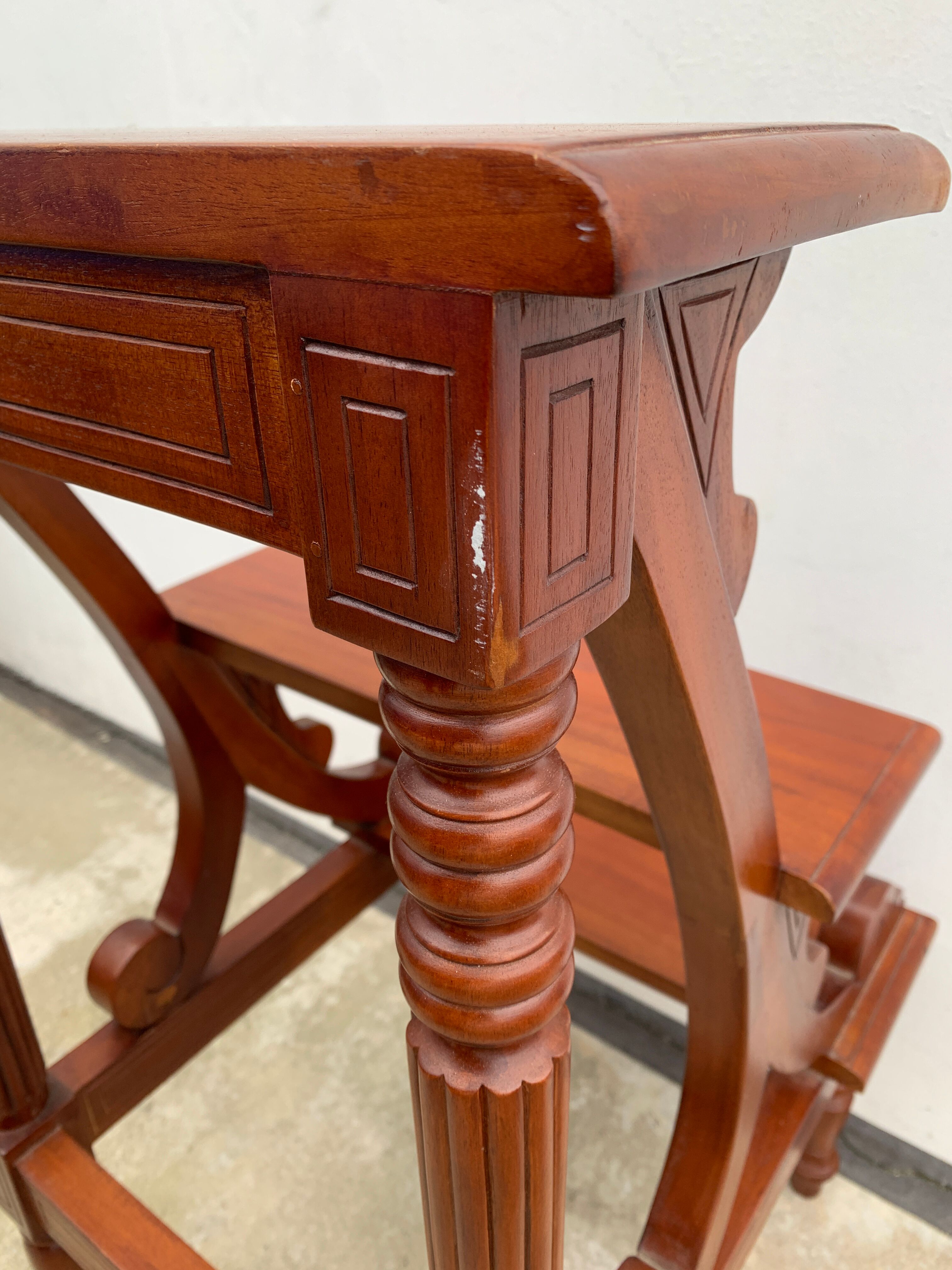 Escabeau anglais en bois XXème siècle