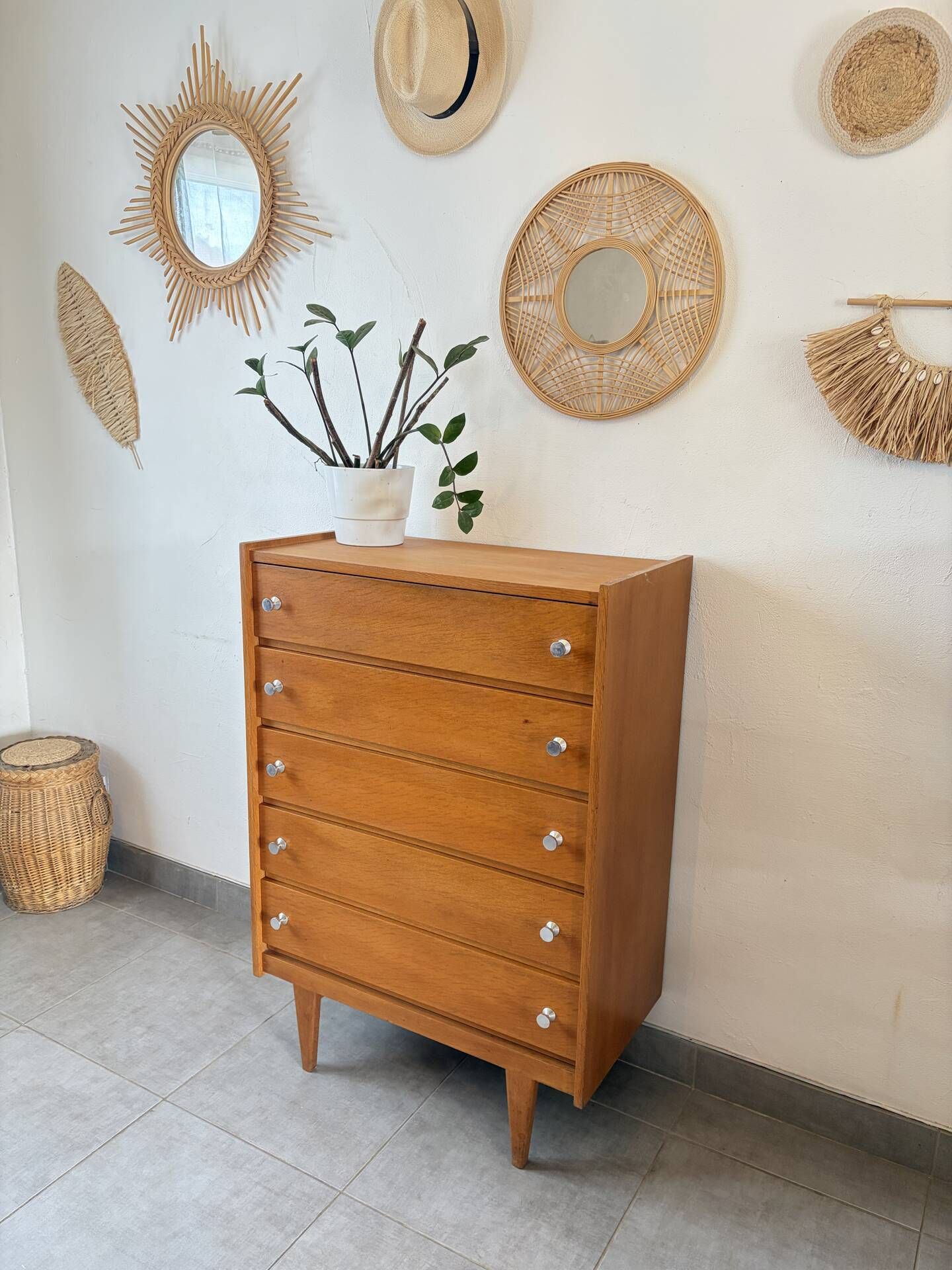 Scandinavian vintage chest of drawers / dresser
