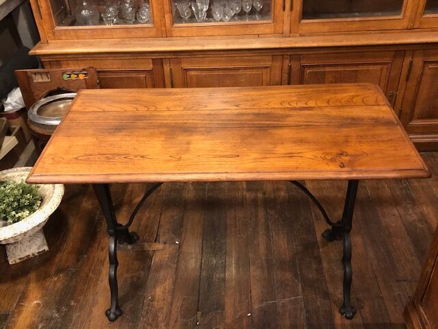 Pierre Ouvier bistro table