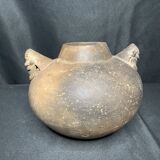 Ethnic art terracotta pot Coclé Panama early 20th century