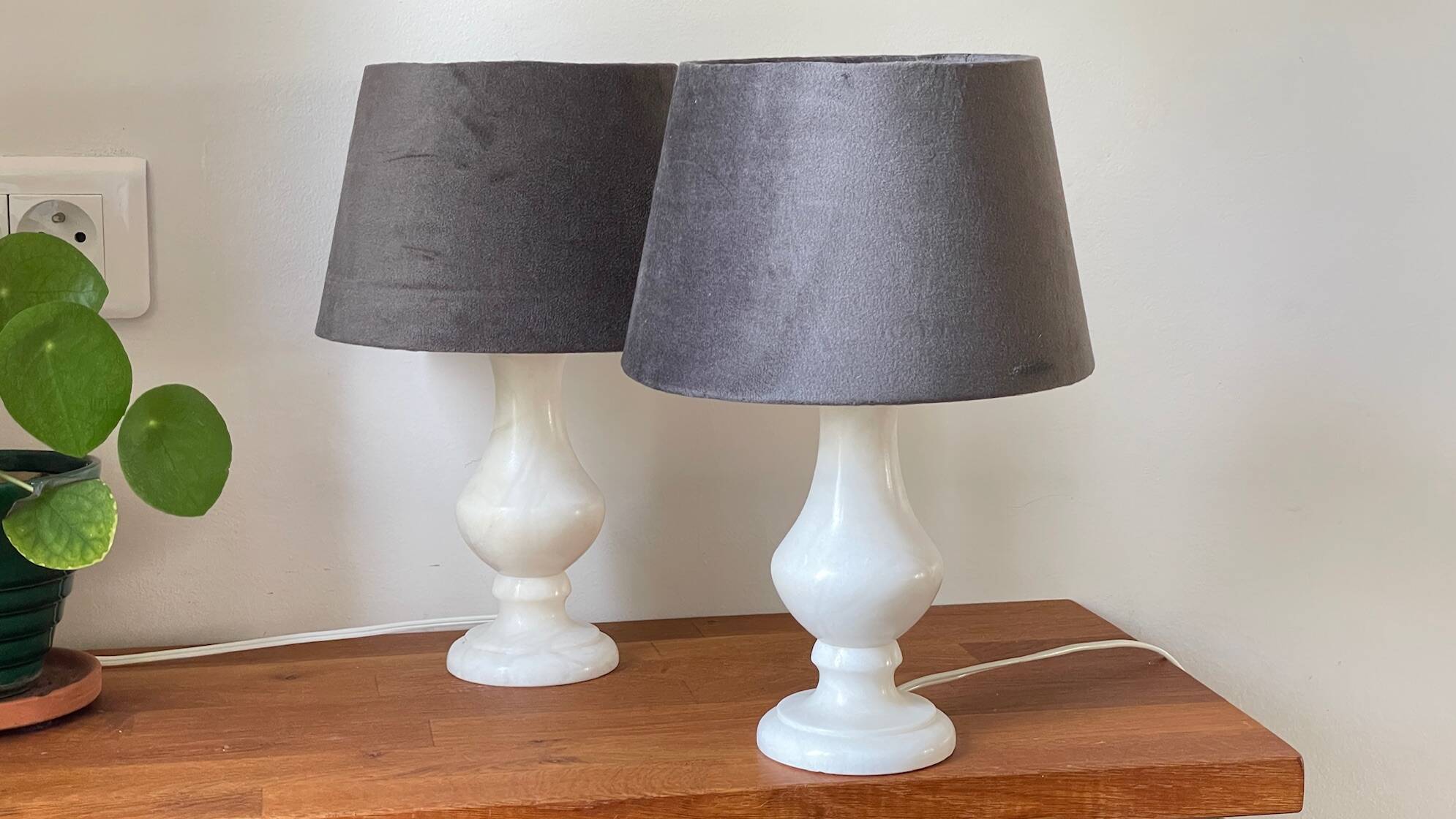 Paire lampes albâtre vintage