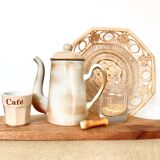 Enamelled stoneware coffee maker