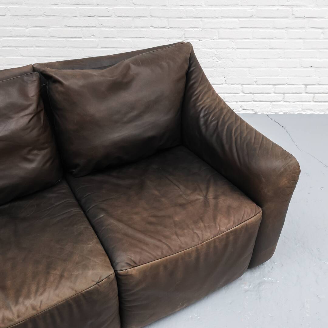 Canapé deux places en cuir par COR années 1970