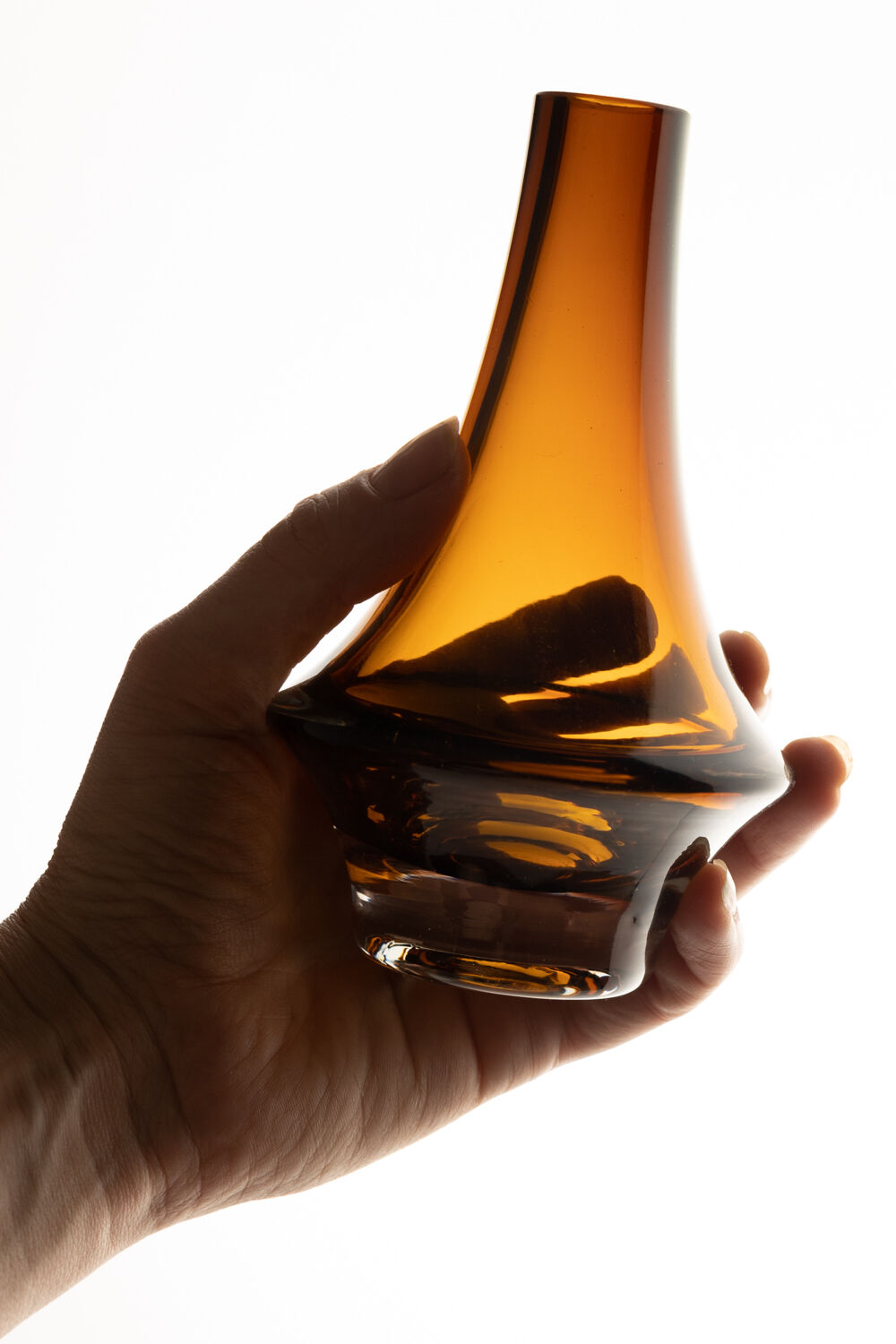 Mid-century modern vase design by Tamara Aladin for Riihimäki