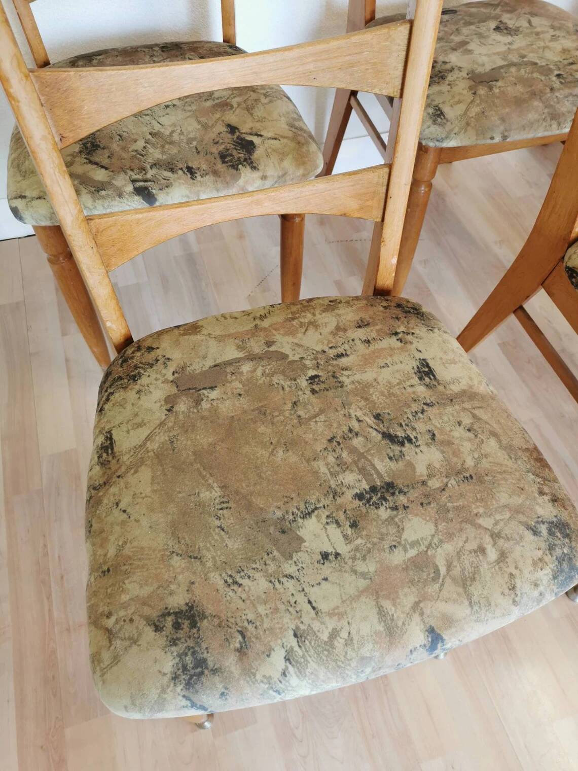 Set of 6 Vintage Wooden Dining Chairs: 1970s Mid-Century Bistro Style