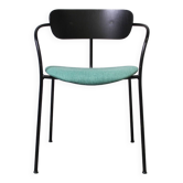 Pavilion AV4 chair, & Tradition