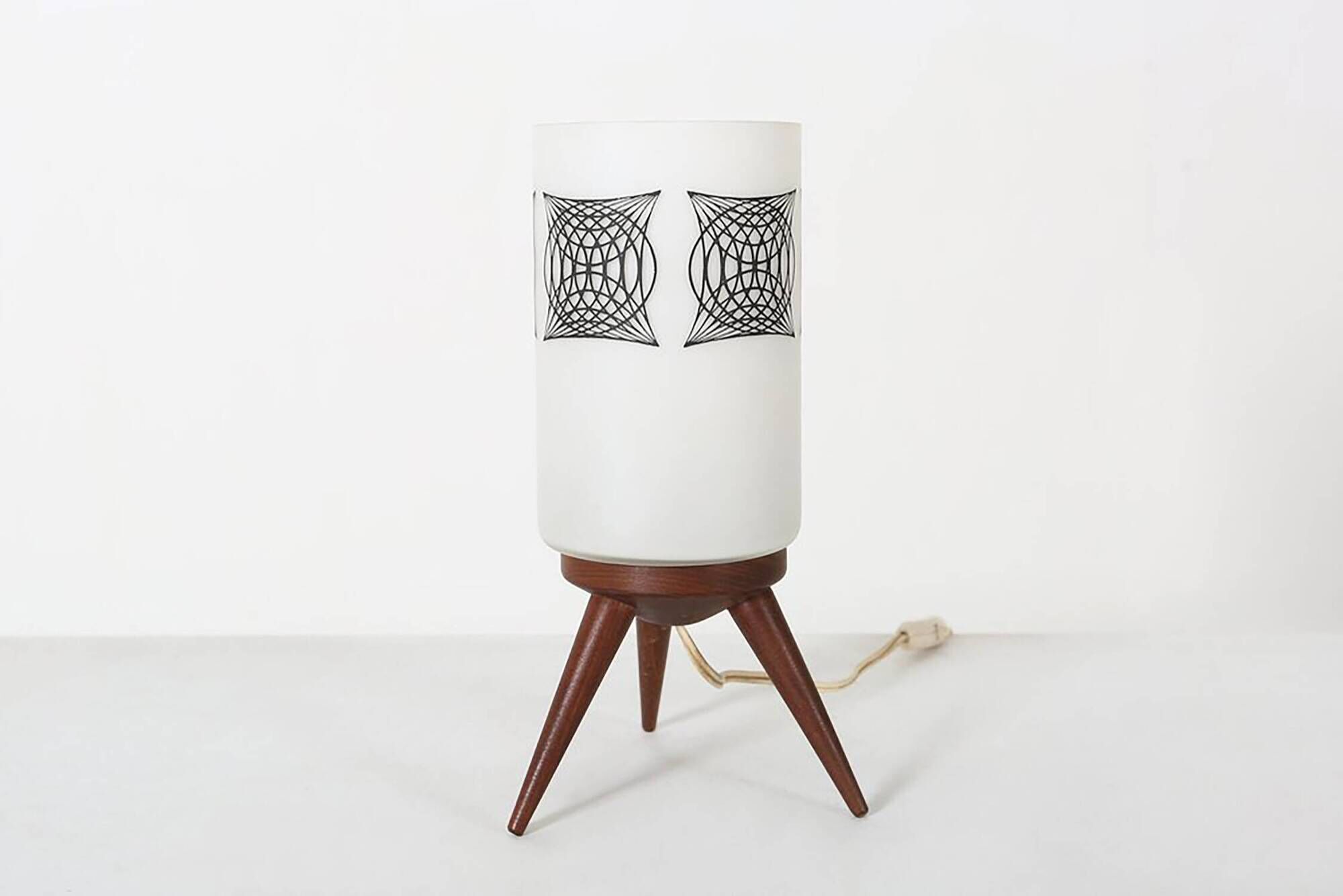 Mid-Century Modern French Table Lamp with Opaline Glass Shade, 1960s