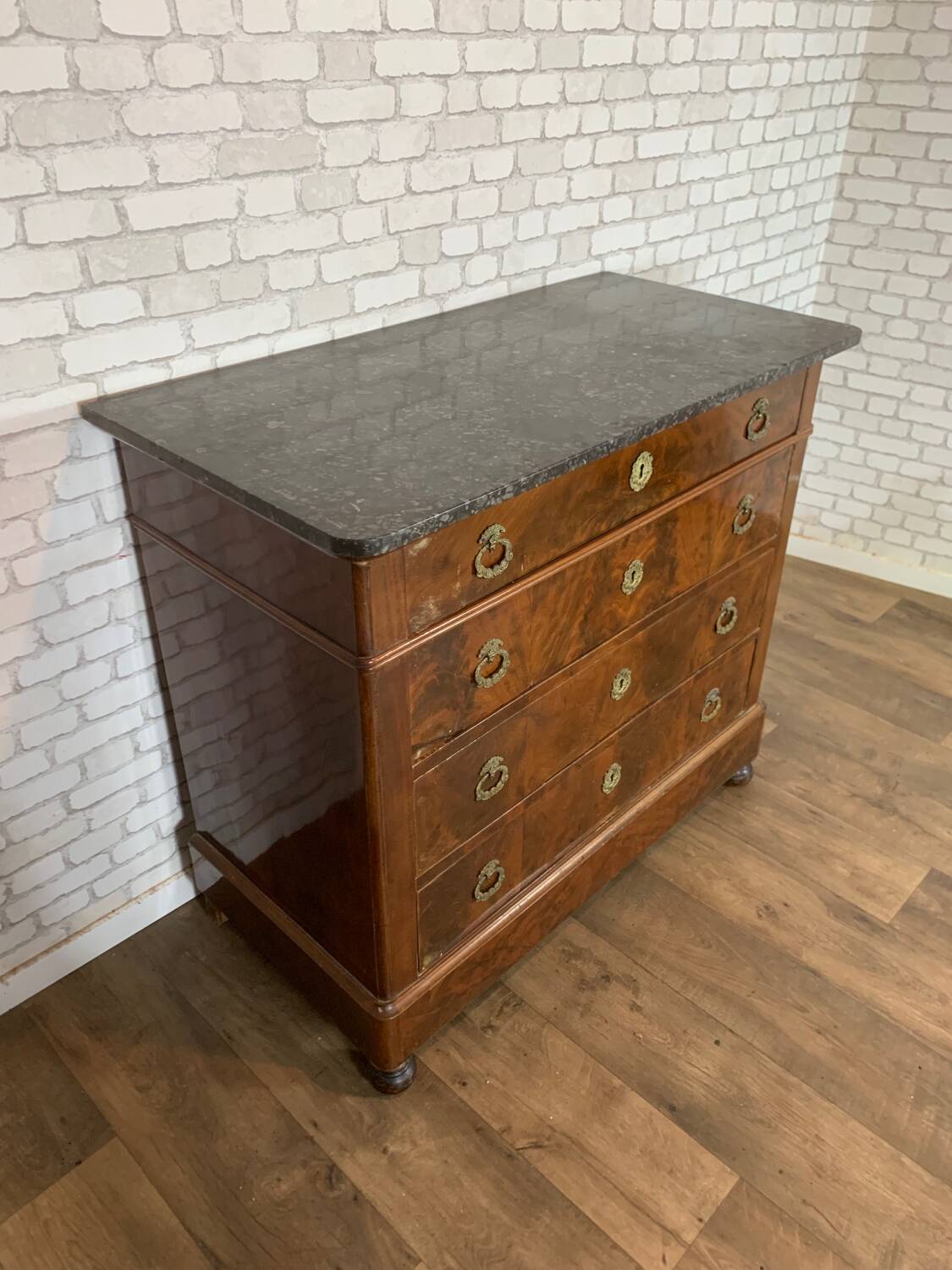 Old empire style chest of drawers