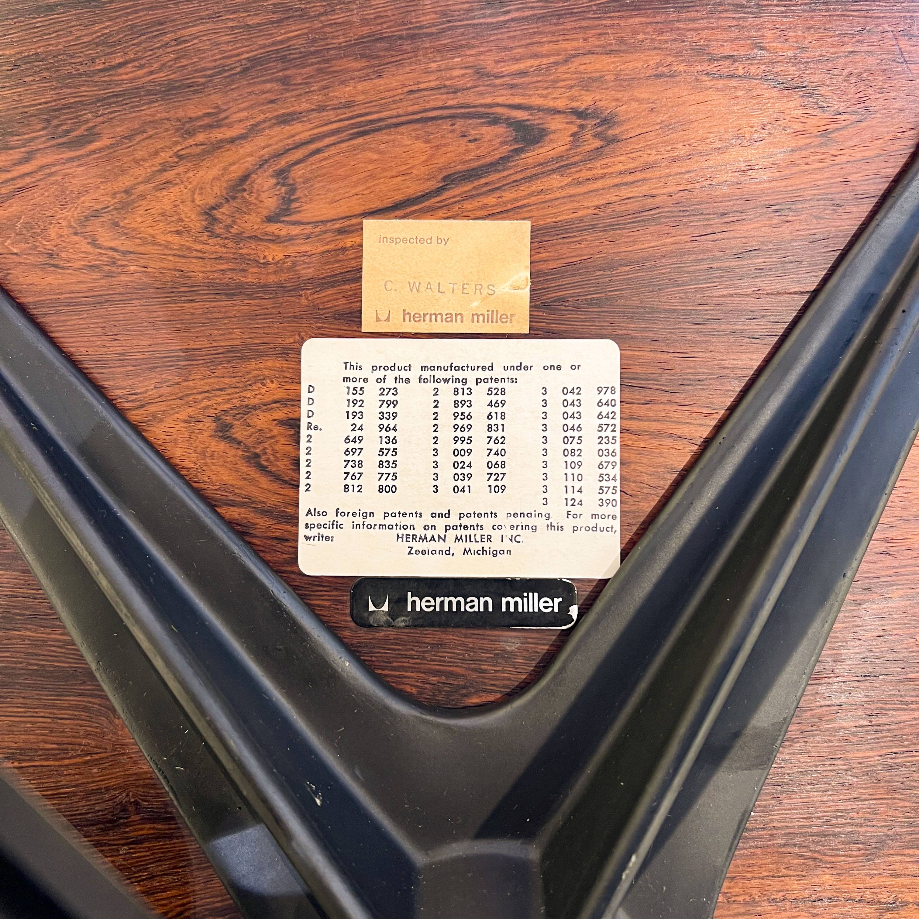 Brown Lounge Chair by Charles & Ray Eames - Herman Miller - Vintage 1970