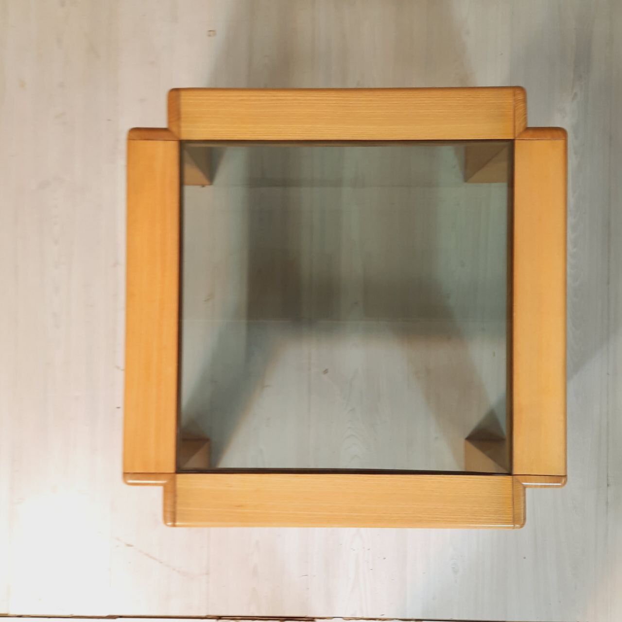 Pair of coffee tables 1970/1980