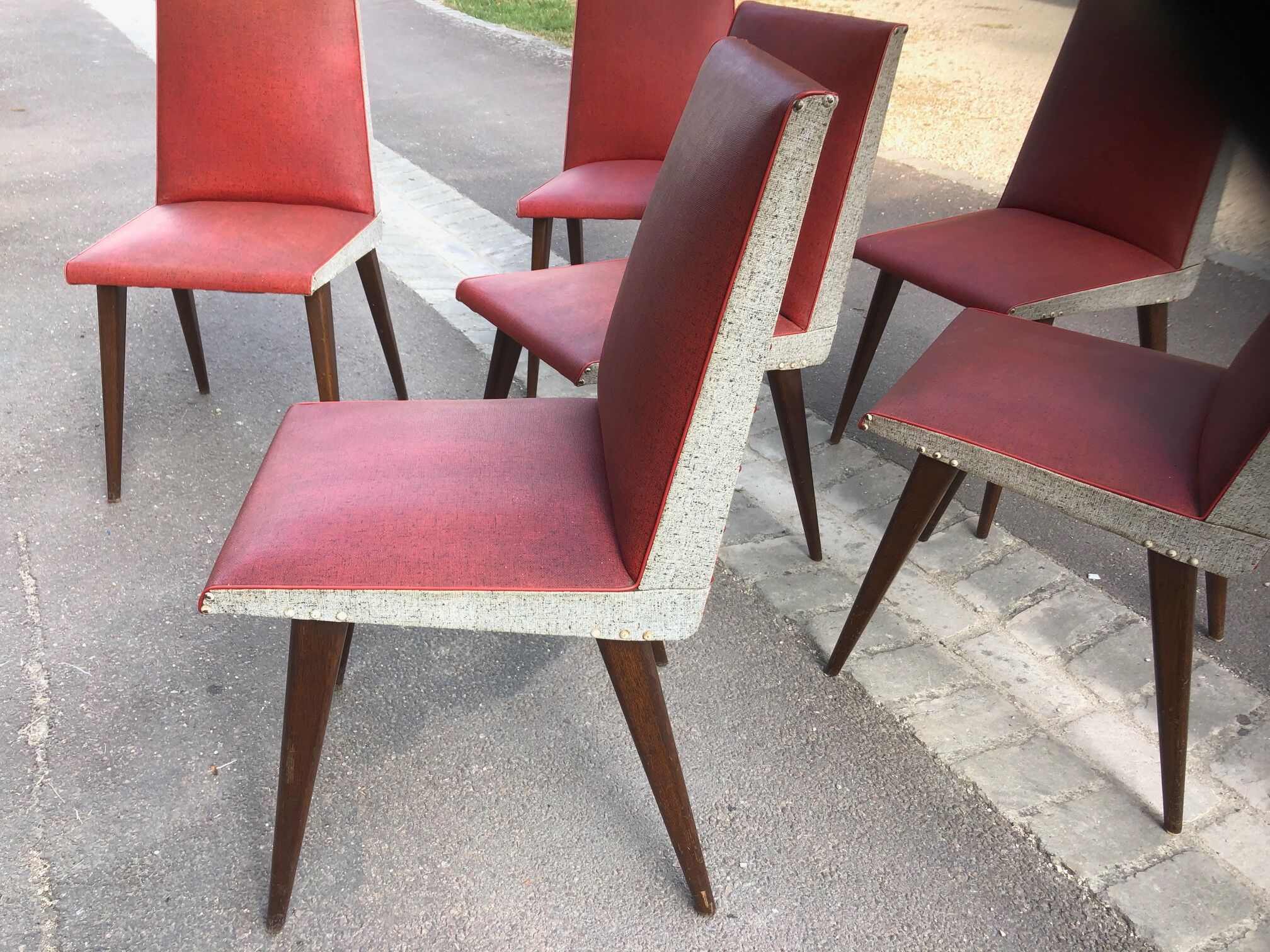 Vintage chairs skaï foot compass