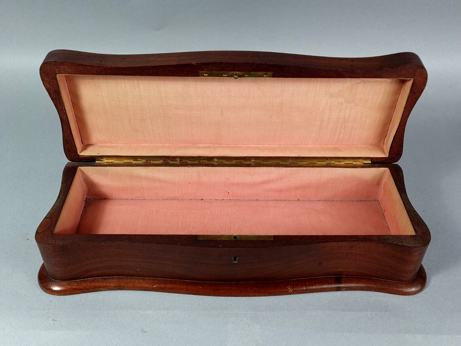 Old box sewing box shape chamturned wood interior fabrics SB