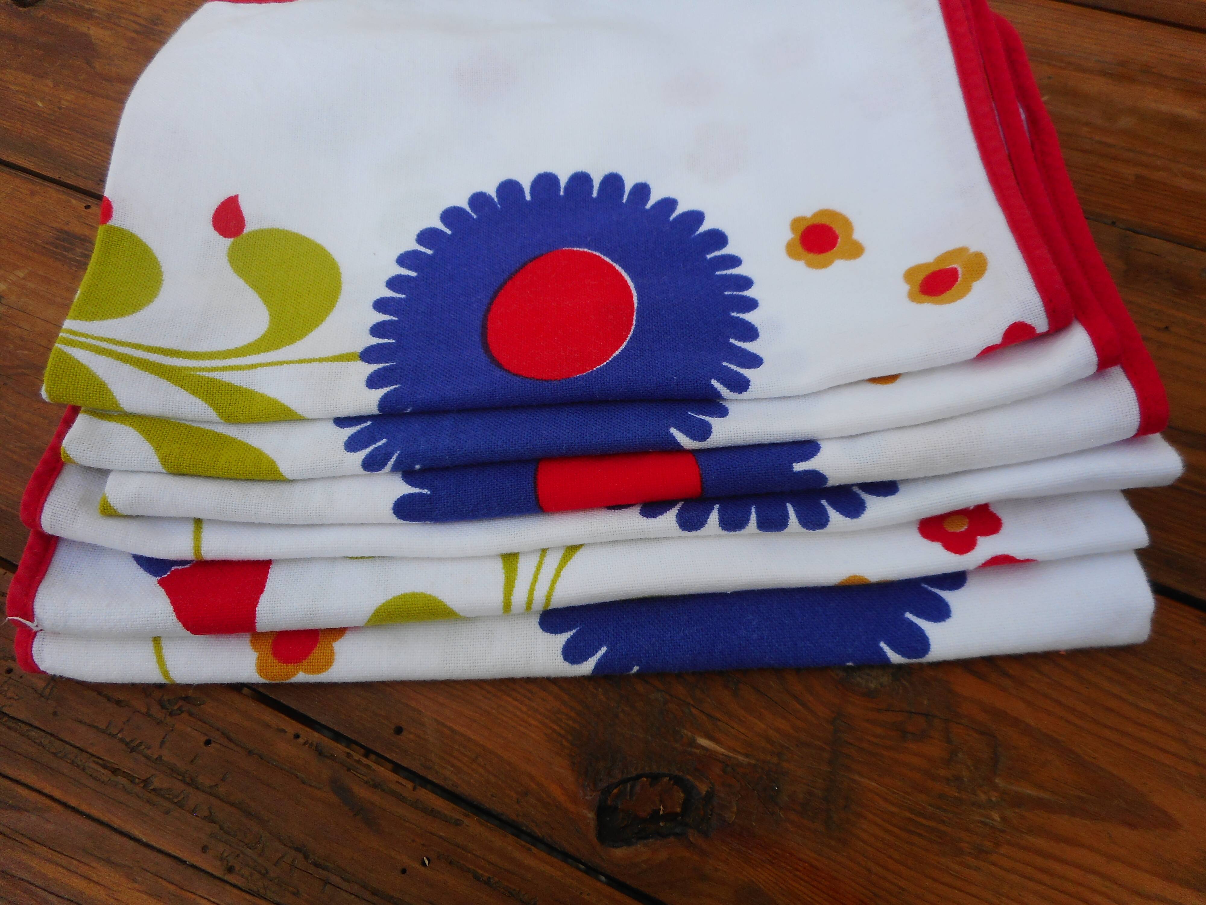 Set of 6 vintage napkins