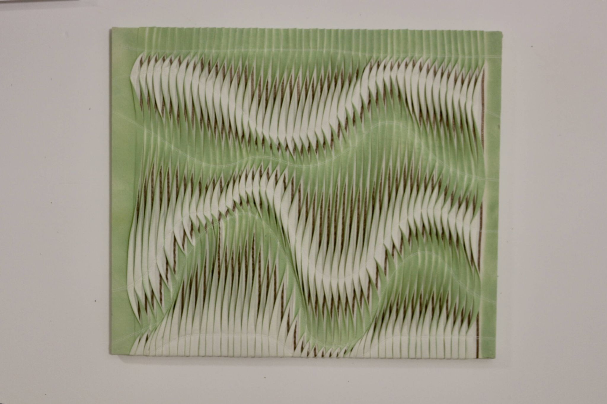 Textured wave effect painting by pleating in light green color. Contemporary. Ref Riviera