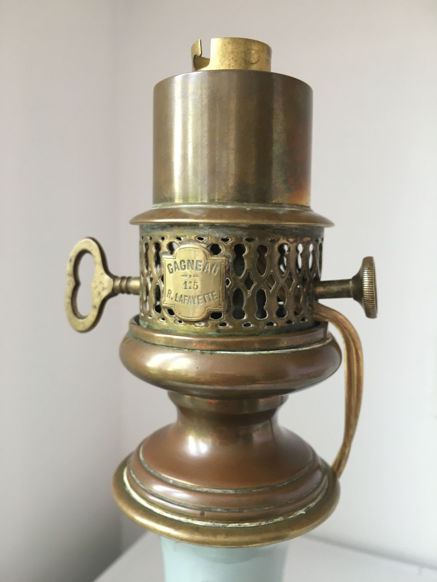 Table lamp in Chinese Celadon porcelain and brass Maison Gagneau in Paris