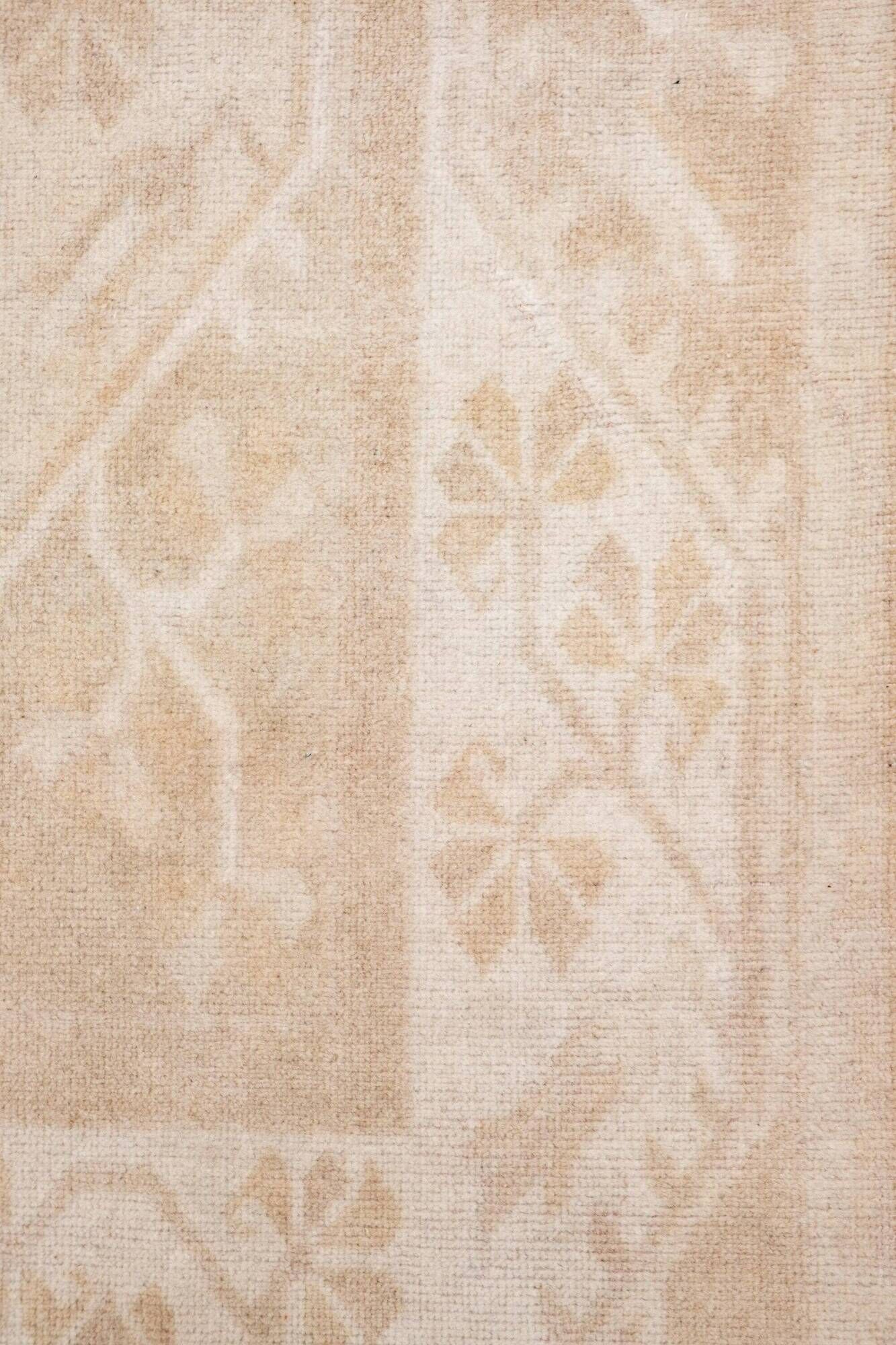 Vintage Turkish Oushak rug 162x253 cm