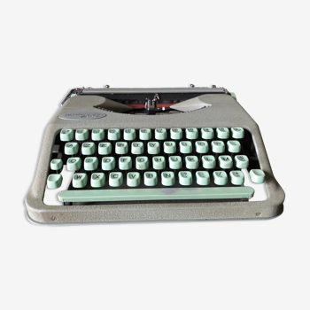 Hermes Baby Typewriter 1960