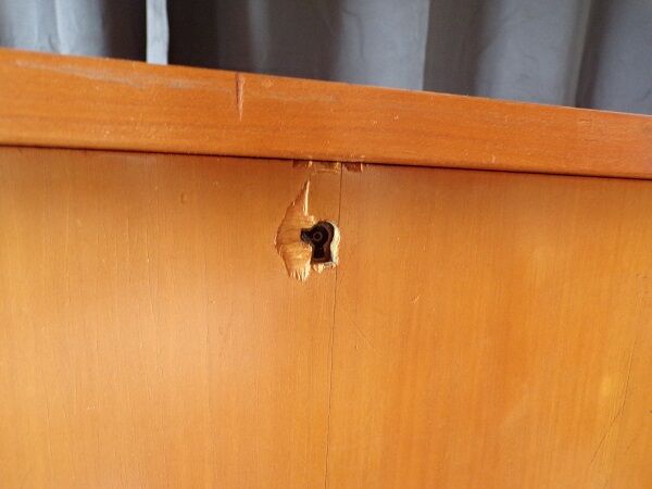 Sideboard year 60