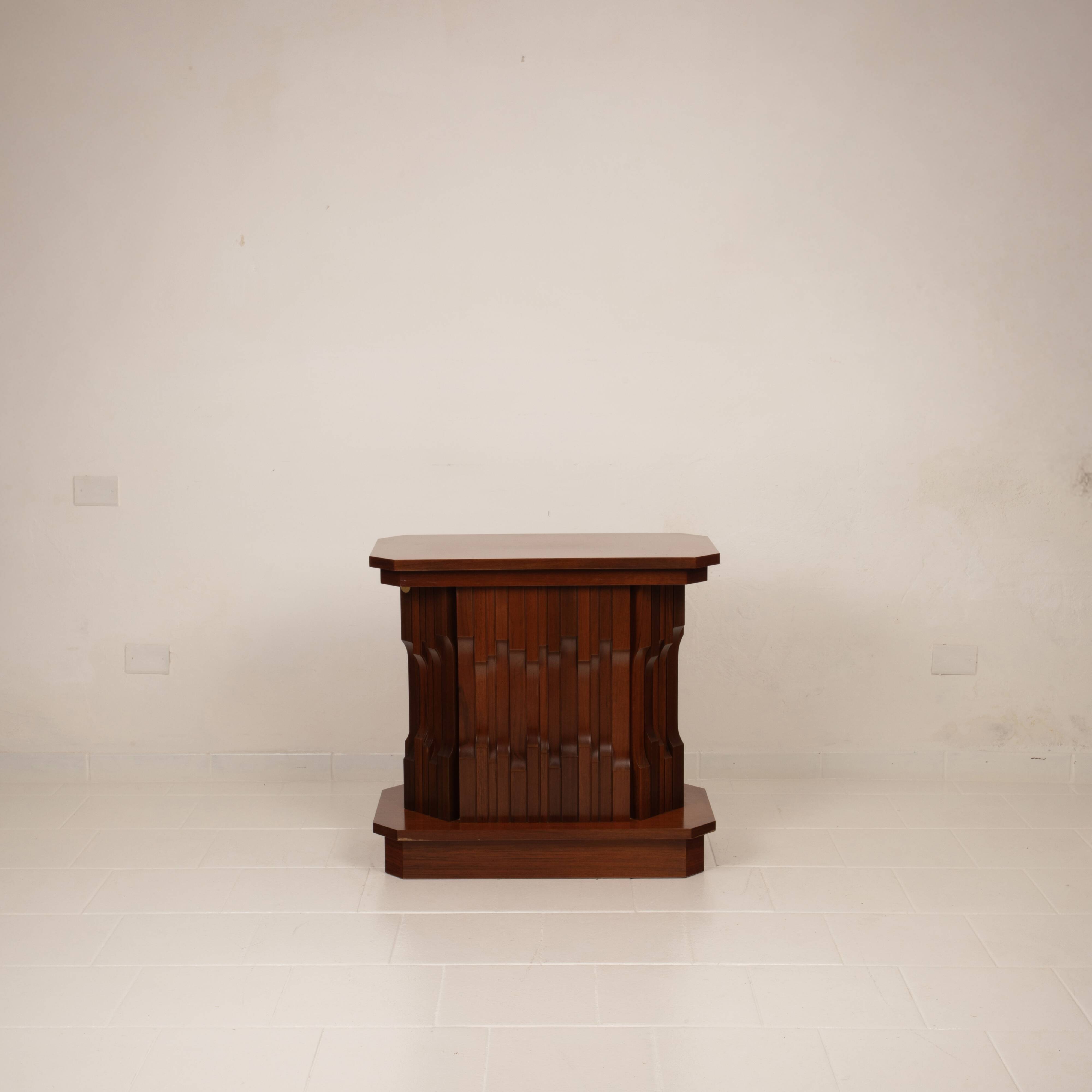 Sculptural multifunctional “Norman” base by Luciano Frigerio — Unique piece