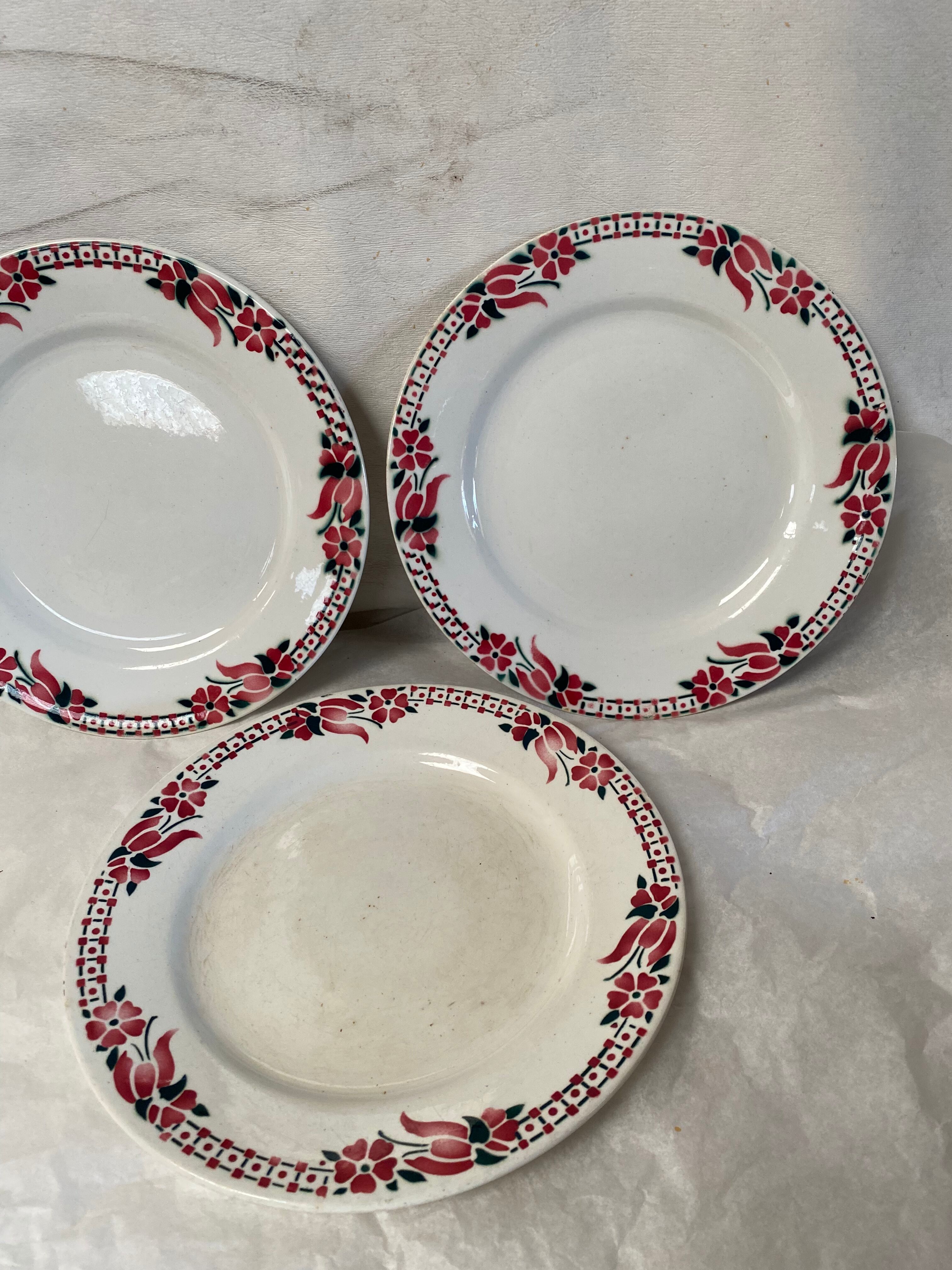 3 plates Saint Amand