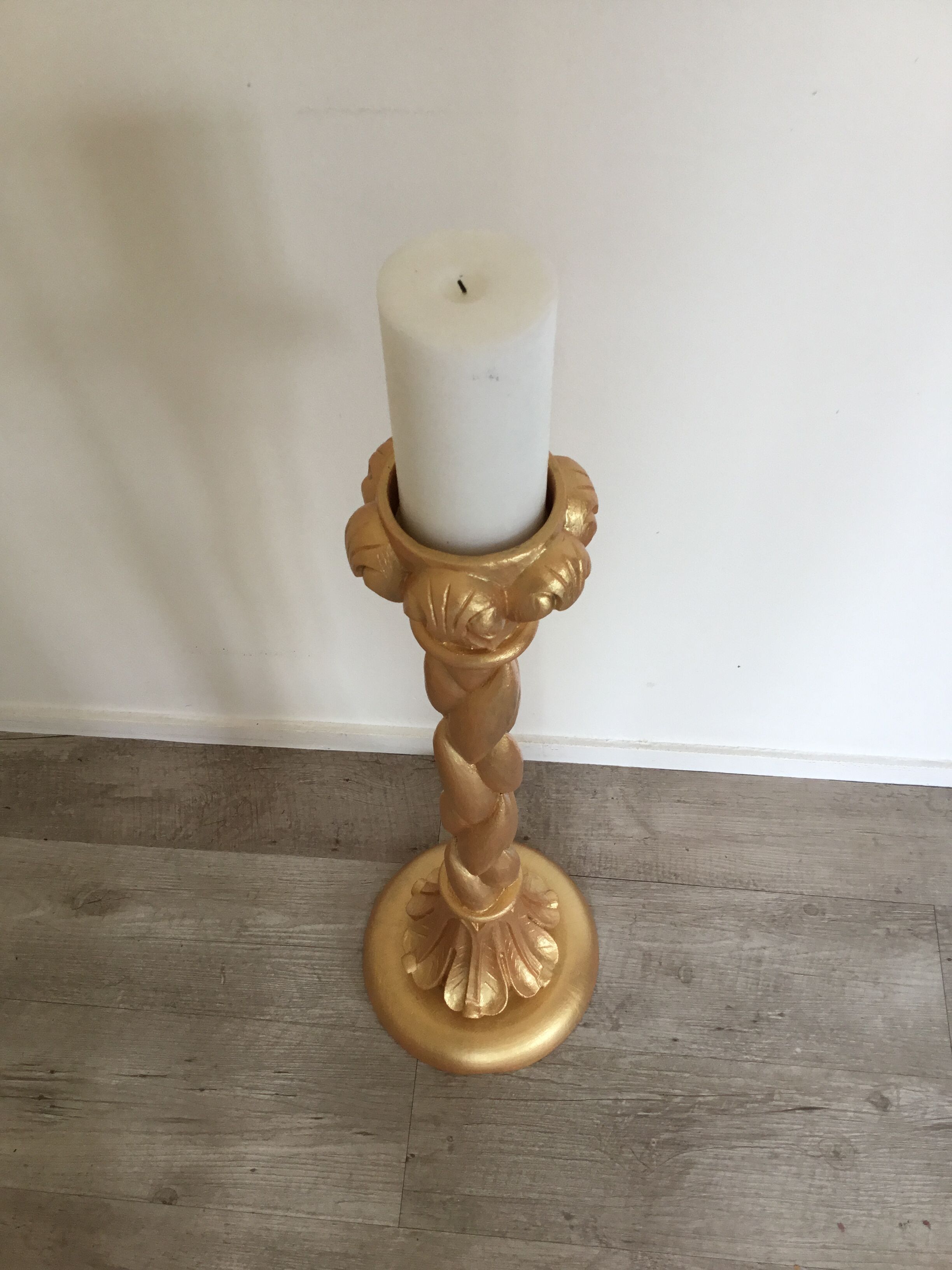 Wood candlestick