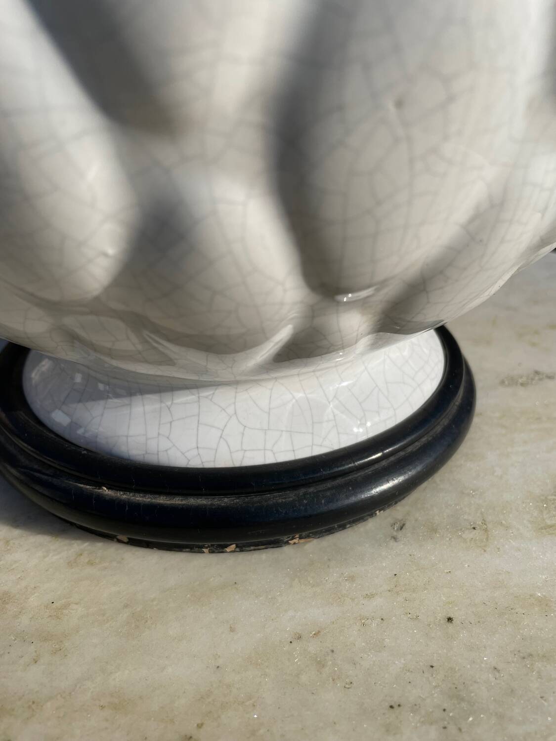 Vintage 1970s cracked white ceramic lamp