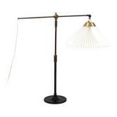 Lampe de table ancienne Le Klint modèle 338 par Aage Petersen 1930