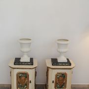 Pair of Capuani Este Vases in white lacquered ceramic, Italy '900