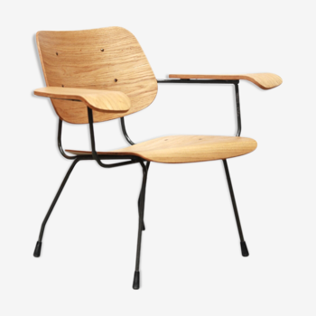 Chair designed by Tjerk Reijenga in 1962