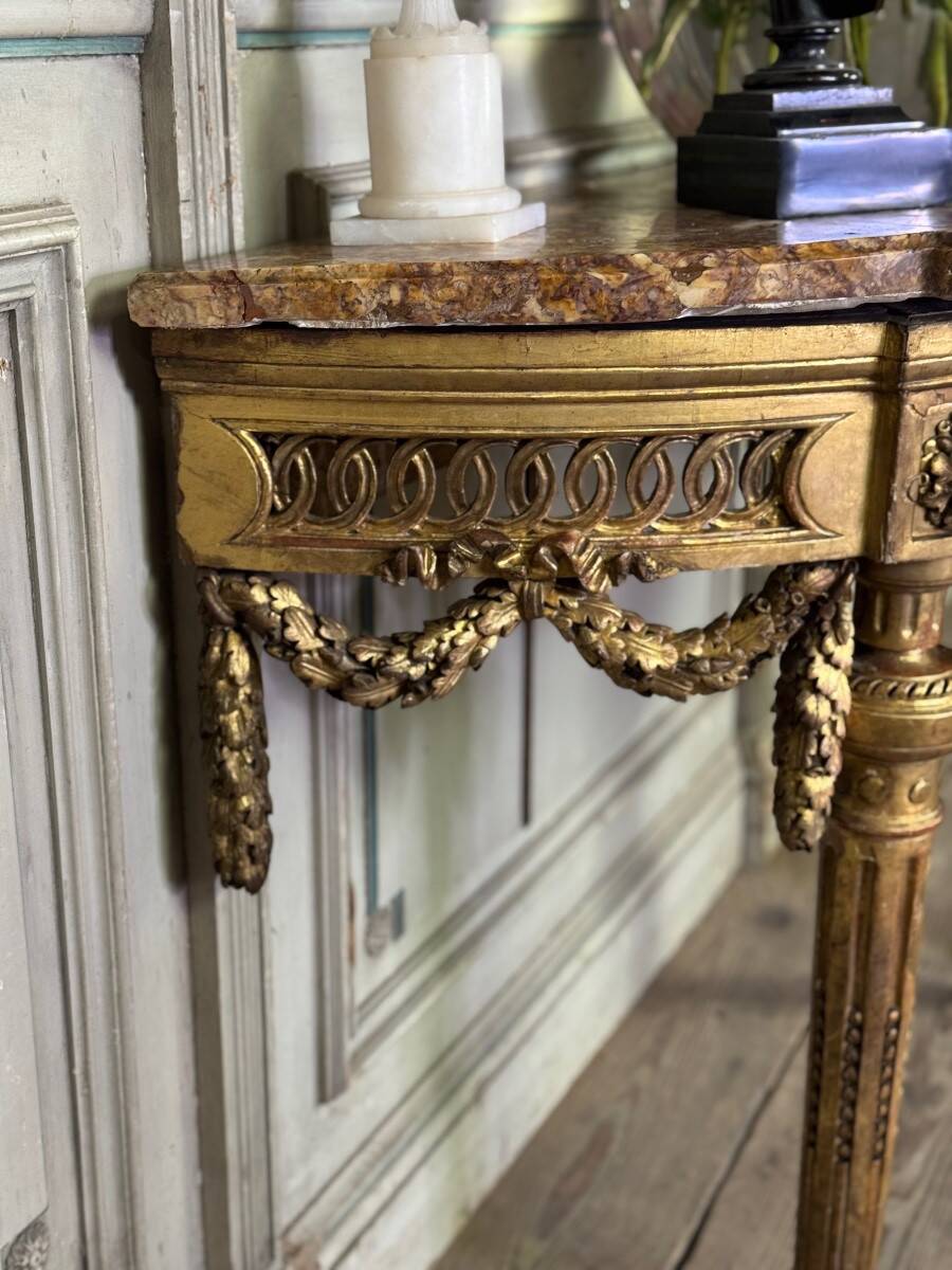 Louis XVI console table in carved and gilded wood, Jura brocatelle marble, 18th century