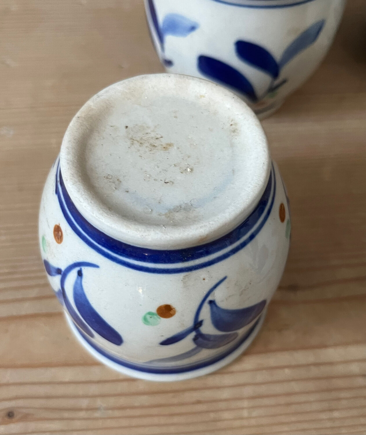 Foliage Pattern Ceramic Pots