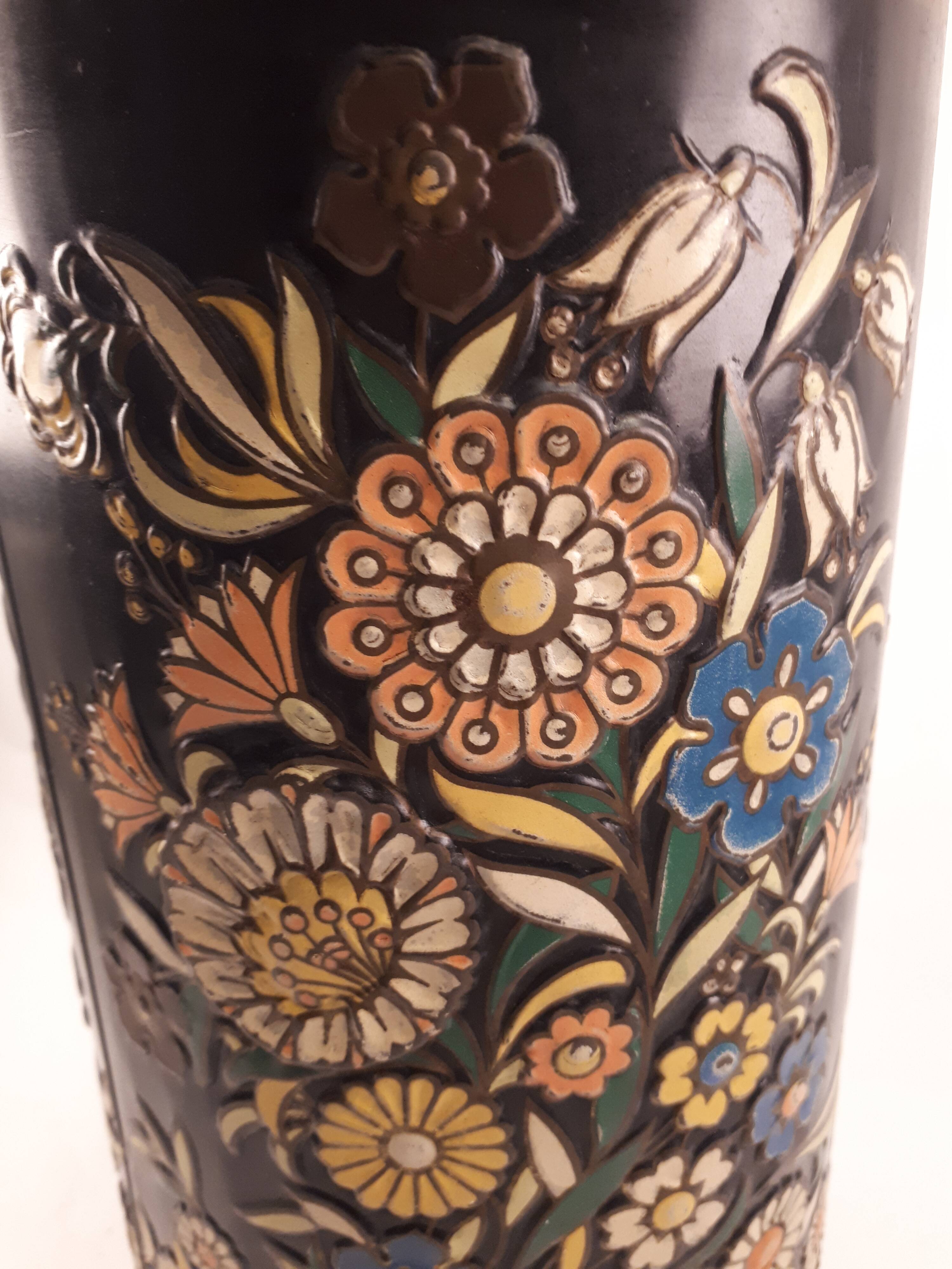 Large vintage waffle metal box 1960 deco flowers