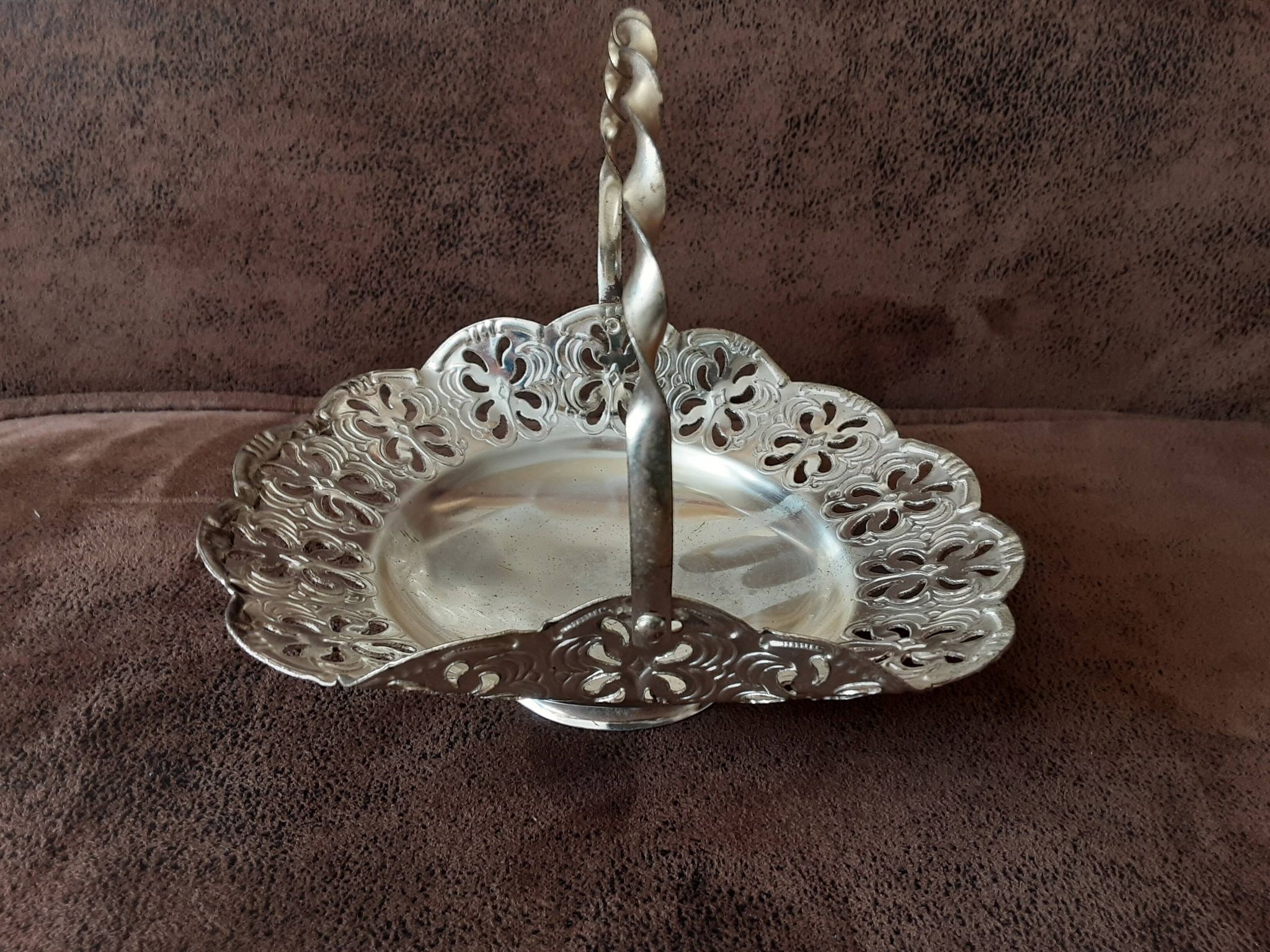 Small vintage metal basket
