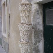 Vintage shell suspension
