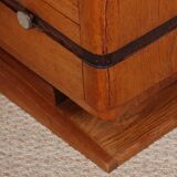 Commode en chêne datant des années 1950