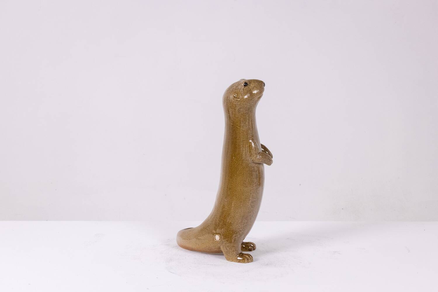 Valérie Courtet, Otter in chamotte and enameled stoneware. Contemporary work
