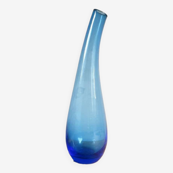 Vase soliflore en verre bleu teinté