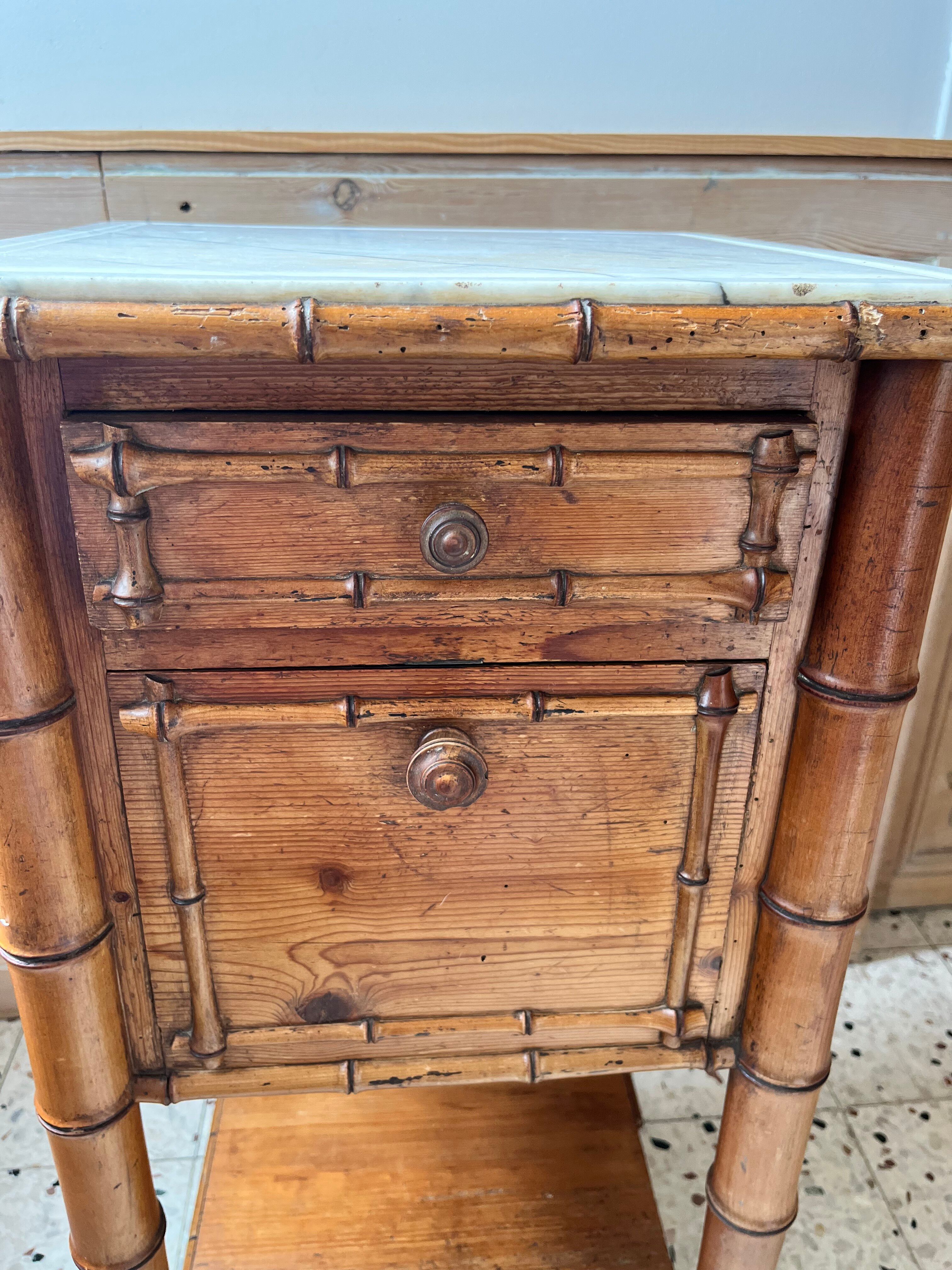 Bedside table