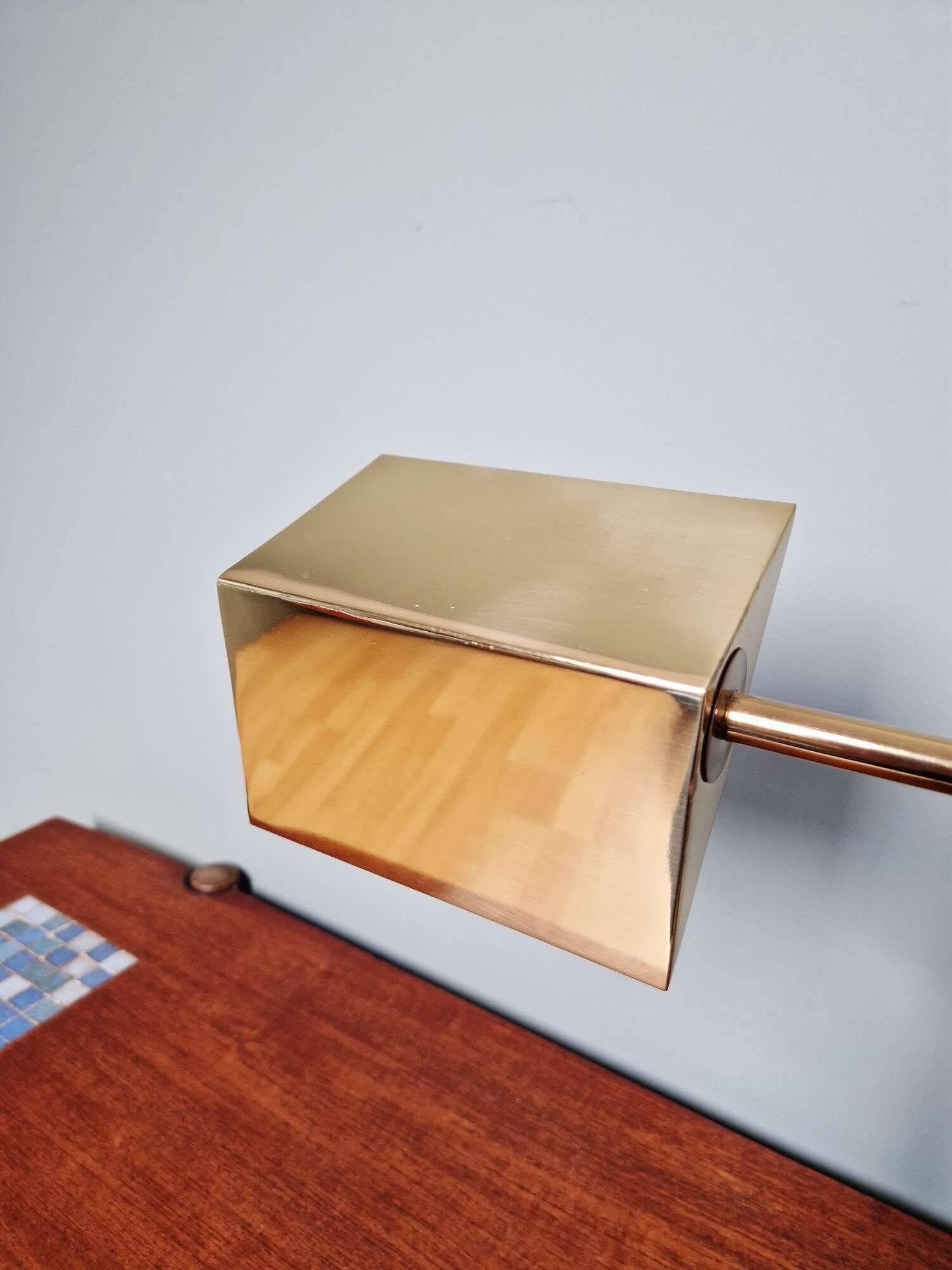 Lampe de bureau articulée en laiton, Boulanger (Belgique), 1970-80