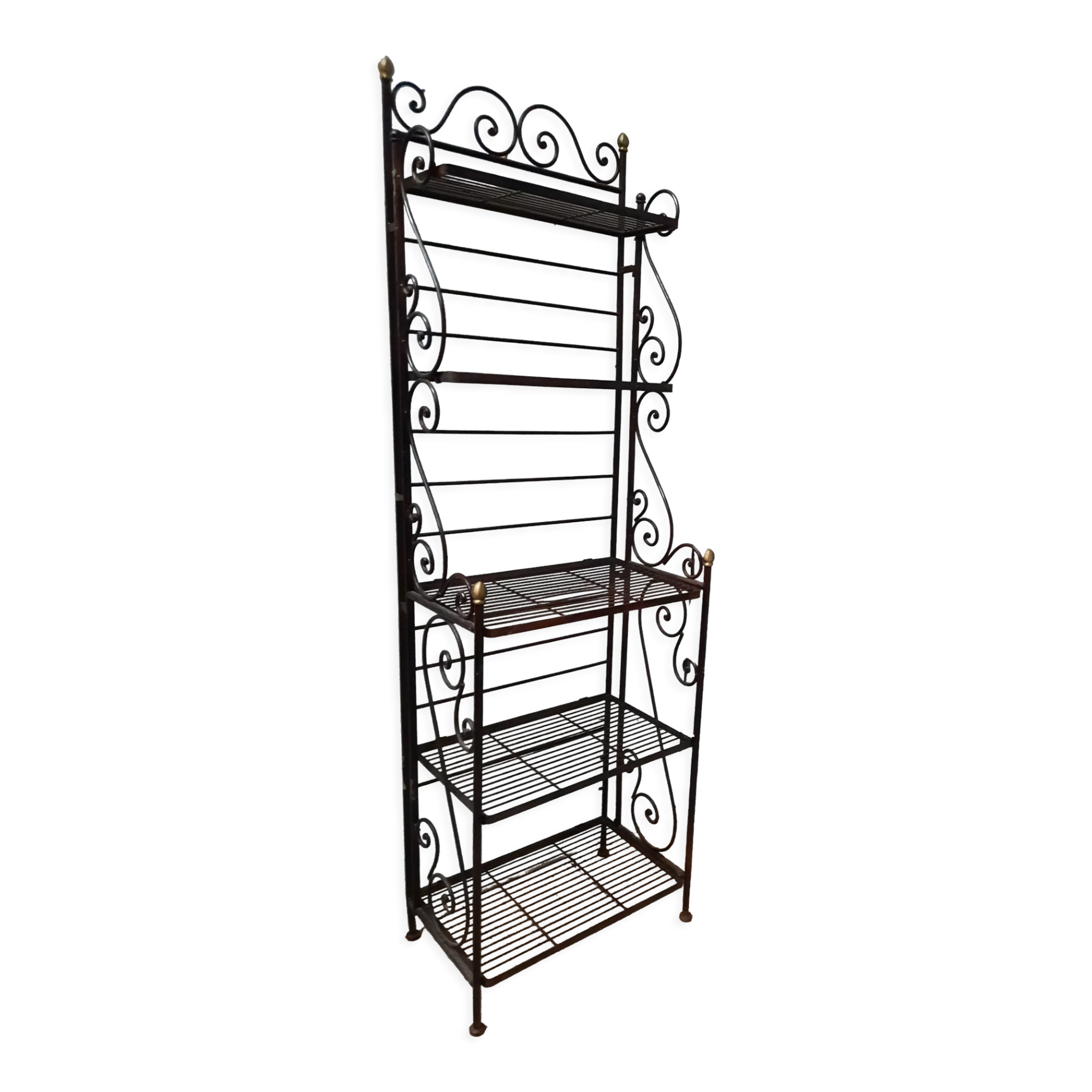 Metal floor baker style