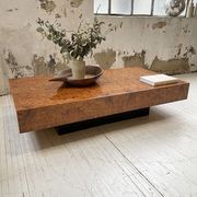 Table basse italienne laque loupe d’orme